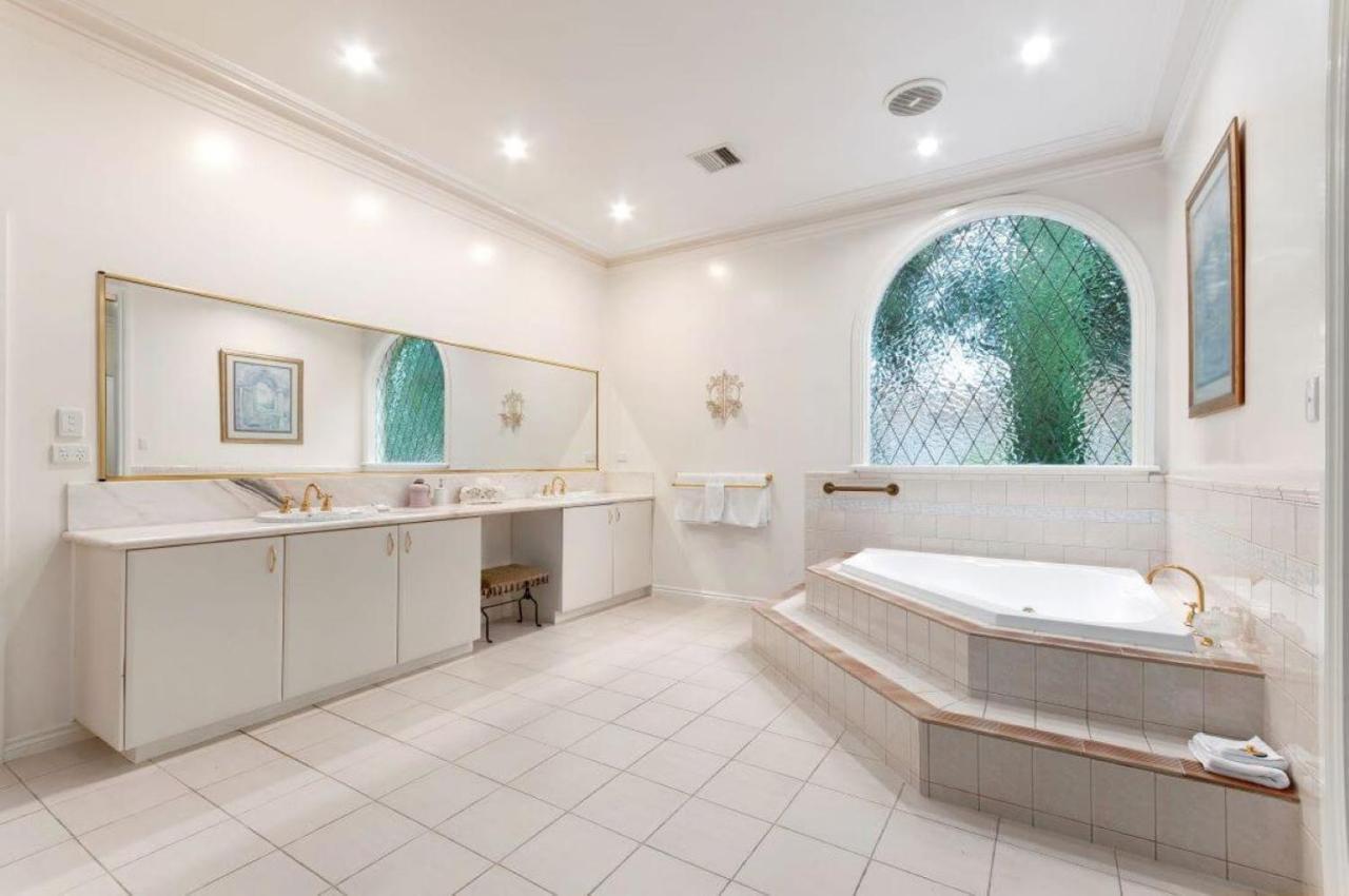 Montfort Manor ترارالغون المظهر الخارجي الصورة