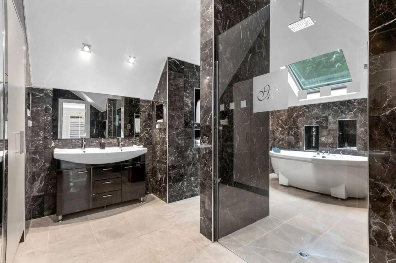 Montfort Manor ترارالغون المظهر الخارجي الصورة
