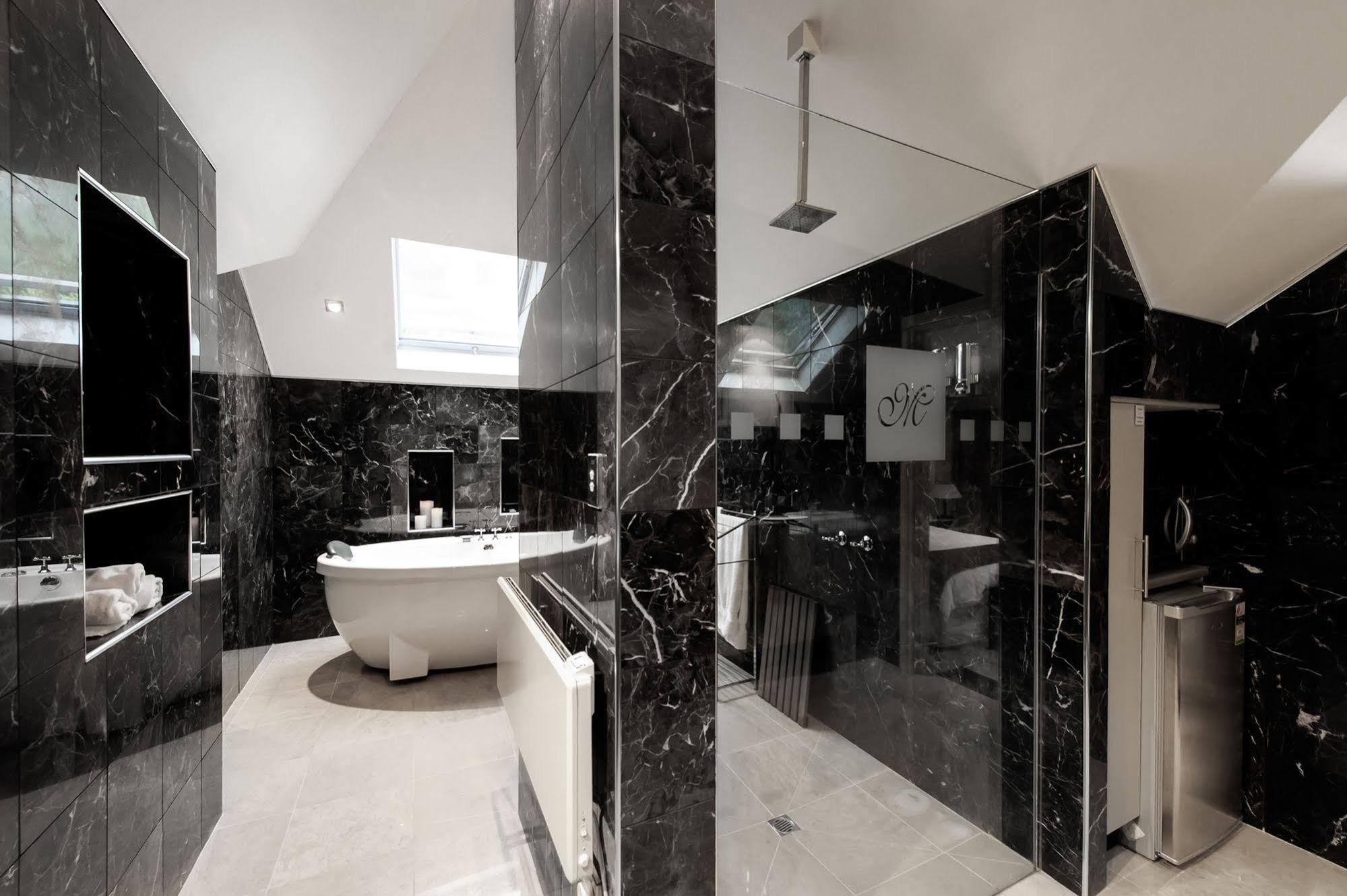 Montfort Manor ترارالغون المظهر الخارجي الصورة